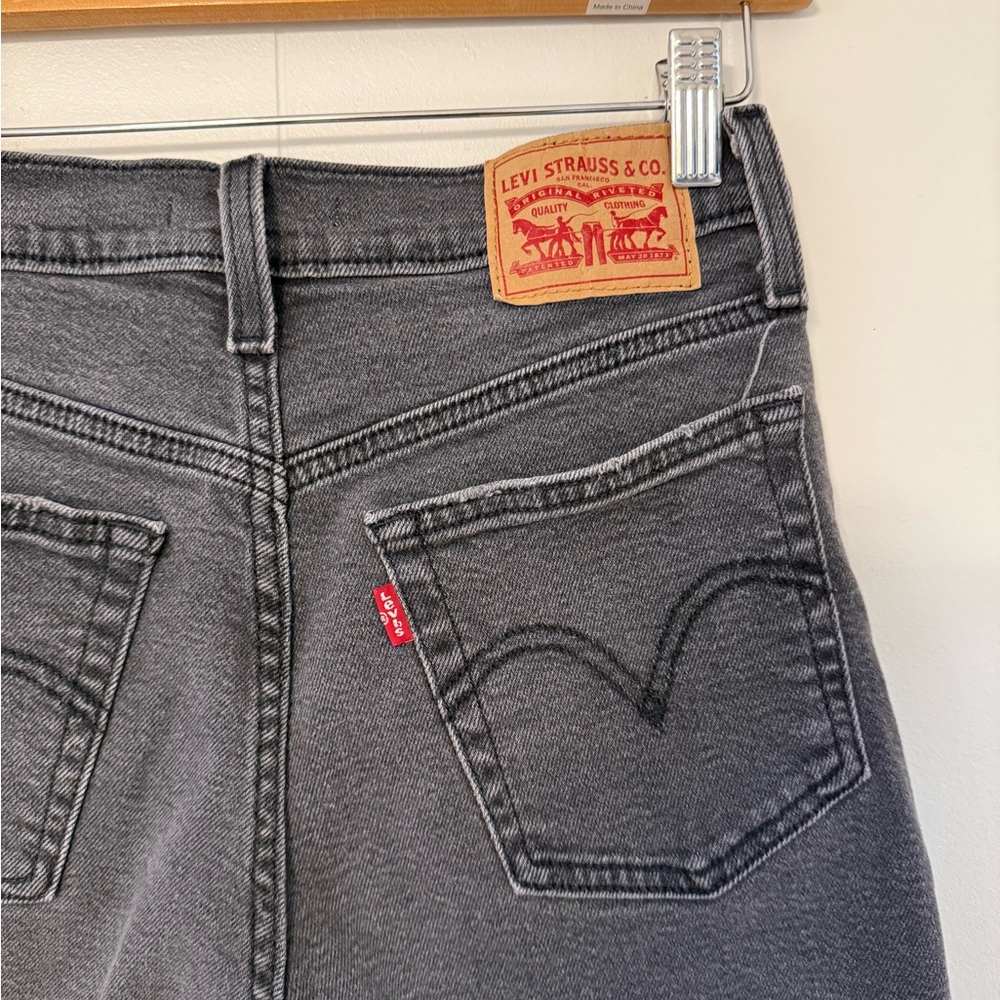 Levi’s Wedgie Straight Women’s Jeans - Picture 6 of 7